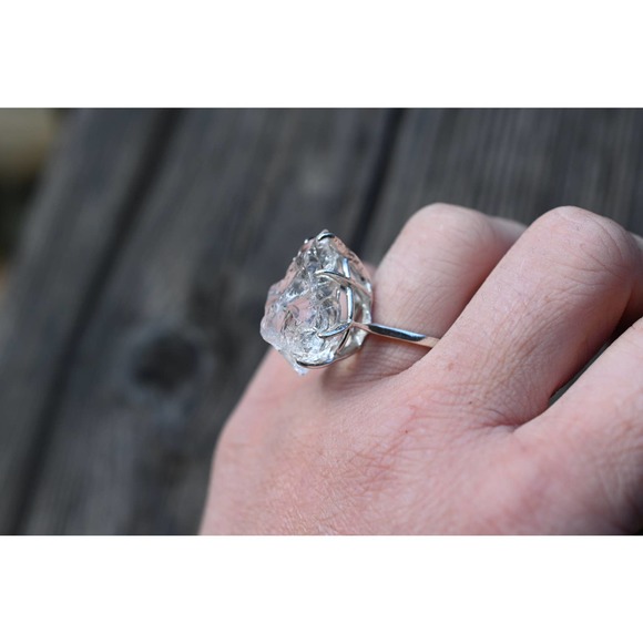 alternative raw diamond engagement ring raw crystal size 4 5 6 7 8 8 9 1… - Picture 5 of 6